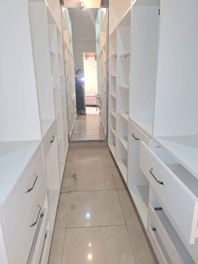 CASA CON PISCINA+PATIO AMPLIO EN ZONA EXCLUSIVA