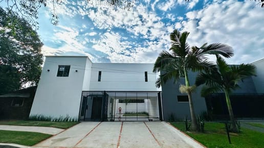 ALQUILO DÚPLEX A PASOS AVD STA TERESA B° STA MARIA