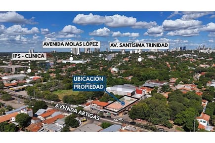 VENDO AMPLIO TERRENO EN ESQUINA SOBRE LA AVENIDA ARTIGAS