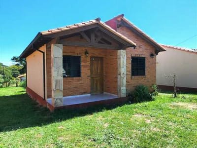VENDO CASA EN LUQUE/LIMPIO