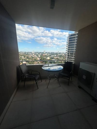 ALQUILO DEPARTAMENTO AMOBLADO DE 2 HABITACIONES EN EDIFICIO SKY TOWER