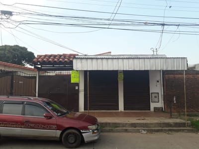 EXCELENTE OPORTUNIDAD... CASA EN ANTICRETICO CON OPCION A COMPRA!!!