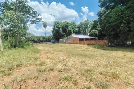 OPORTUNIDAD | Terreno de 343 m² en Luque - Cañada Garay