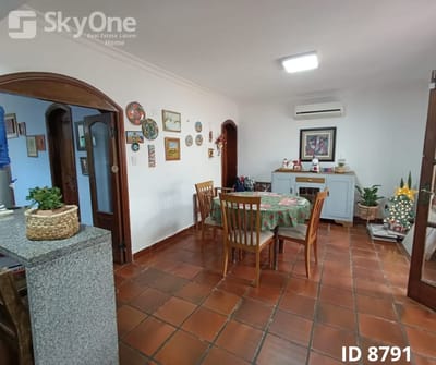  VENDO CASA EN BARRIO JARA