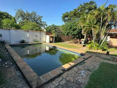 VENDO CASA EN BARRIO KENNEDY LAMBARE