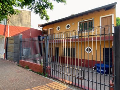 Vendo casa de 3 habitaciones en Lambare zona Súper 6