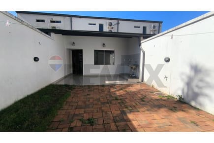 Vendo casa duplex en san lorenzo 