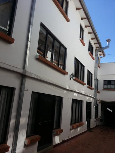 VENDO CASA CÉNTRICA EN SUCRE 
