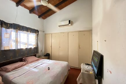 Casa-Venta-Bernardino Caballero, Asunción