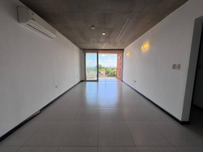 VENDO DEPTO DE 2 DORMITORIOS ZONA PARQUE DE LA SALUD