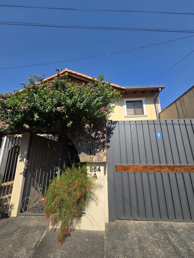 Vendo Duplex De 4 Dormitorios + A Servicio .Bo.mburucuya.