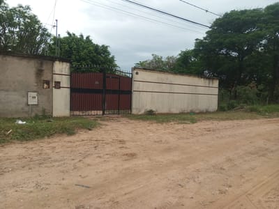 Casa con Amplio Terreno en Venta – Zona Sur, Cumbre de las Américas
