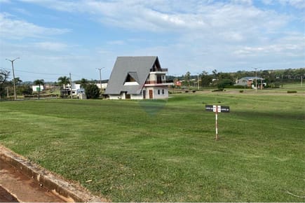 Lote en venta en el Condominio La Trinidad!!