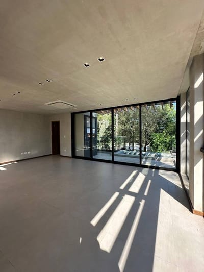 VENDO RESIDENCIA EXCLUSIVA EN HORIZON HILLS SAN BERNARDINO
