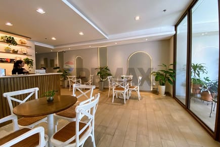 Local Comercial - Alquiler - Las Mercedes, Asunción, Paraguay