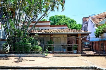 Terreno-Venta-Austria casi Denis Roa, Ycuá Satí, Asunción