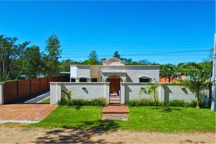 HERMOSA CASA EN SAN BERNADINO EN PUERTA DEL LAGO