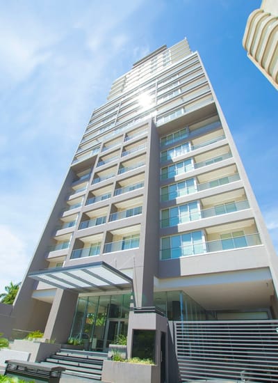 ALQUILO DEPARTAMENTO DE 2 DORMITORIOS AMOBLADO EN THE ONE