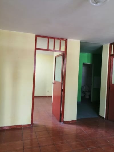 Departamento de 2 dormitorios, sala comedor, bano y cocina, excelente locacion