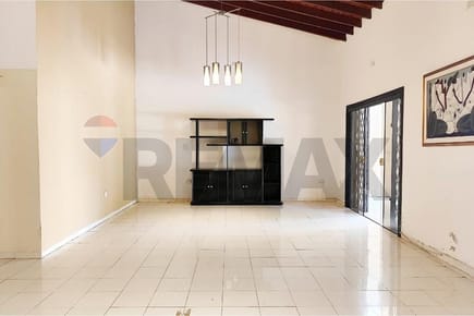 Casa - Venta