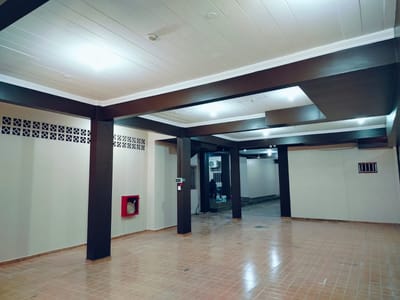  DEPÓSITO CON OFICINA EN ALQUILER Barrio San José – Ciudad del Este