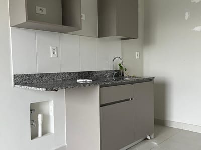 ALQUILO MONOAMBIENTE EN ZUBA 7