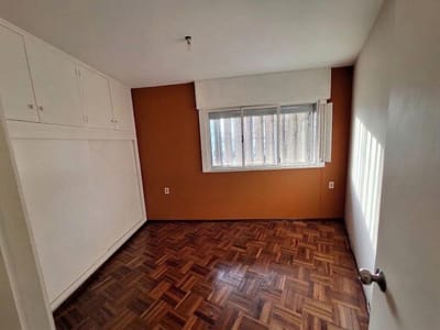 Ph En Planta Baja, 2 Dormitorios, Jardín, Garaje Y Box – Parque Batlle 