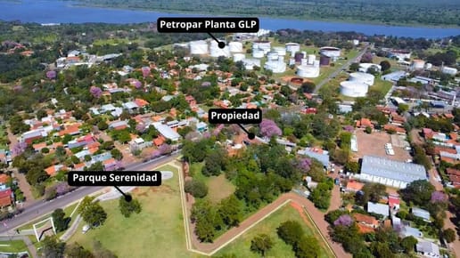  Propiedad con gran terreno en Villa Elisa – Ideal inversión