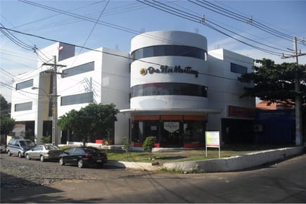 VENDO EDIFICIO  CON ESTACIONAMIENTO INCLUIDO ZONA VILLA AURELIA 
