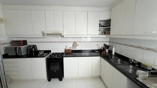 ALQUILO HERMOSA RESIDENCIA ZONA YACHT Y GOLF CLUB