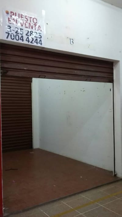 EN VENTA 2 PUESTOS EN COMERCIAL "LA FORTUNA"-Feria Barrio Lindo
