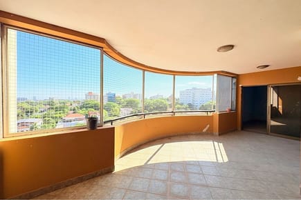 ALQUILO PENT HOUSE DE 3 NIVELES EN ASUNCION BARRIO CIUDAD NUEVA