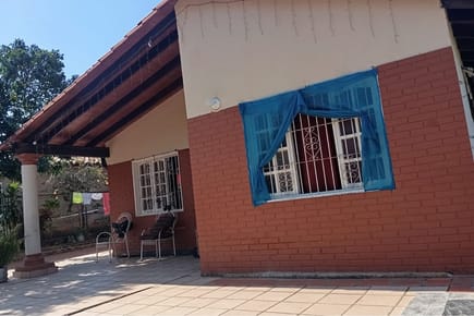 Casa en venta en Mariano Roque Alonso, Universo