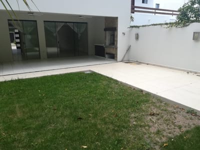GANGA DE CASA EN EL URUBO