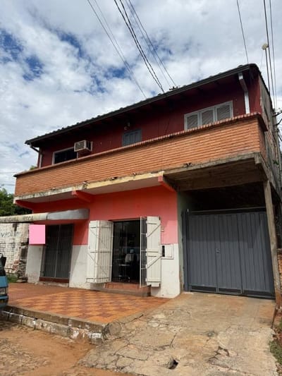 Excelente propiedad en venta a 50 m de Av. Libertad – Barrio Laurelty, Luque