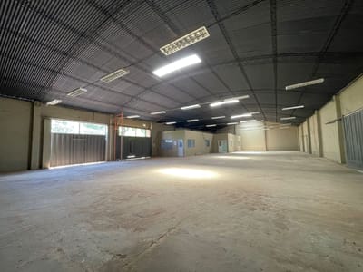 ALQUILO AMPLIO TINGLADO DEPOSITO EN FERNANDO DE LA MORA
