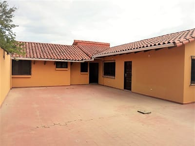 CASA EN VENTA ZONA VIRGEN DE LUJAN