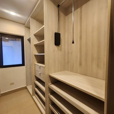 En Venta Hermosa Residencia de 4 dormitorios, Barrio Virgen del Huerto