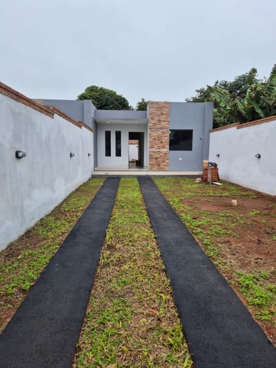 CASA A ESTRENAR EN ITAUGUA