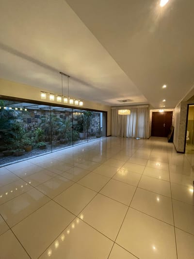 CASA EN ALQUILER DE 3 DORMITORIOS EN COND. CIUDAD REAL