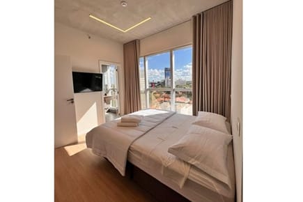 Departamento-Alquiler-Molas Lopez, Las Lomas (Carmelitas), Asunción