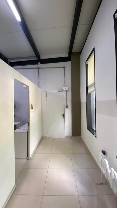 Local comercial en alquiler - Paseo Adensam