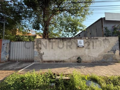 Venta de Terreno en Ycuá Satí, Asunción