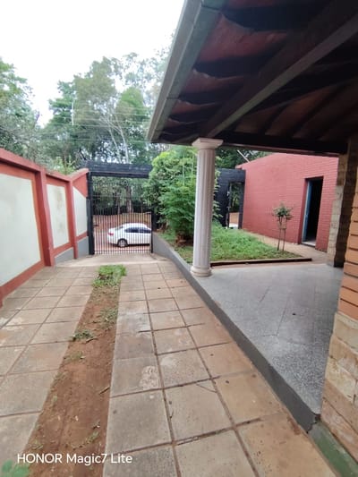 VENDO CASA EN CAPIATÁ