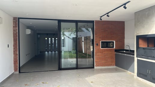 ALQUILER DE DUPLEX EN LUQUE LOMA MERLO