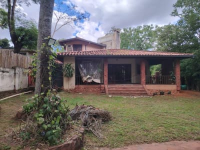 VENDO CASA EN LAMBARE ZONA YACHT