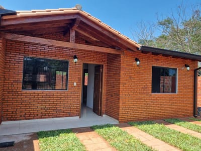 VENDO CHALET A ESTRENAR EN ÑEMBY BARRIO RINCÓN!!