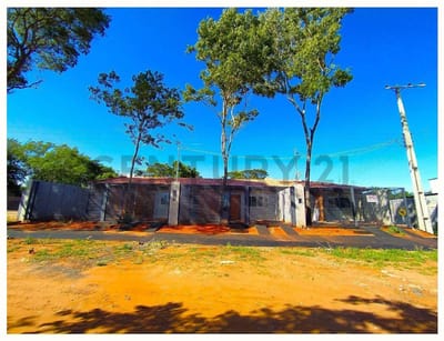VENDO CHALET EN AREGUA PINDOLO