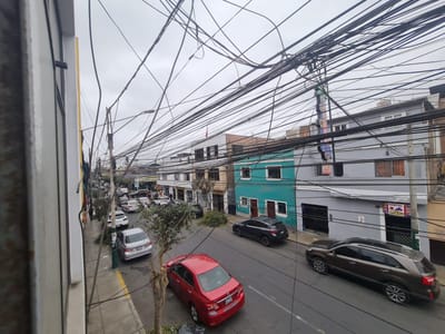 Se Vende Casa Comercial A Pasos Del Mercado De Surquillo 