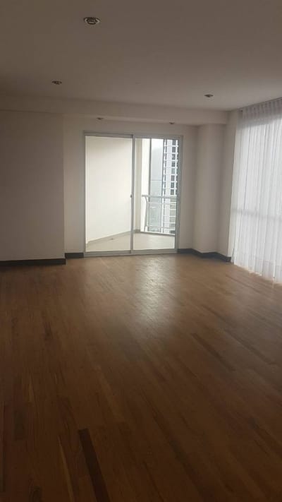 * BELLO DEPARTAMENTO EN ALQUILER EDIFICIO PRIVADO SEGURIDAD LAS 24 HR (PISO ALTO